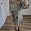 Sukienka, sukienki, sukienka mini, sukienka w kwiaty, sukienka codzienna, codzienne sukienki, wiosenna sukienka, wiosenne sukienki, moda damska, odzież damska